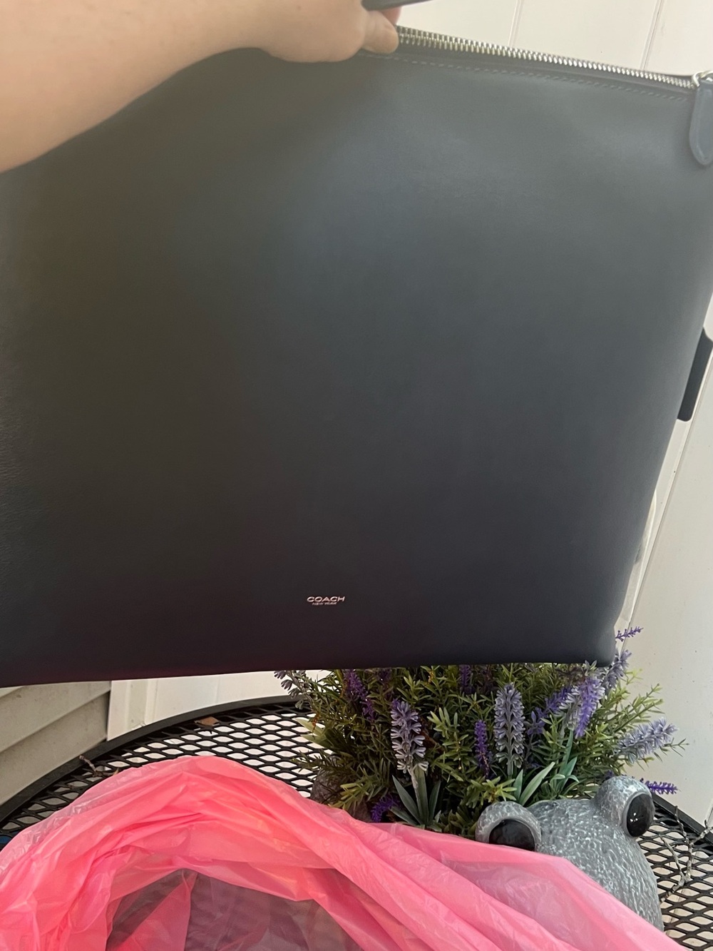 Coach Navy Blue Leather Mott Messenger bag sold out online - Picture 7 of 16